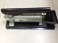 Bom-thuy-luc-đap-chan-OPT F-C