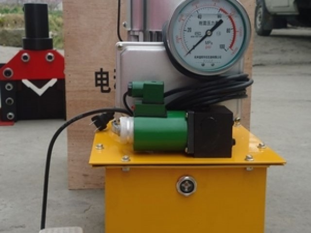 MAY-BOM-ĐIEN-THỦY-LUC-TLP-HHB-630E