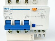 Rcbo CHINT DZ47LE 3P 50,60A  30mA